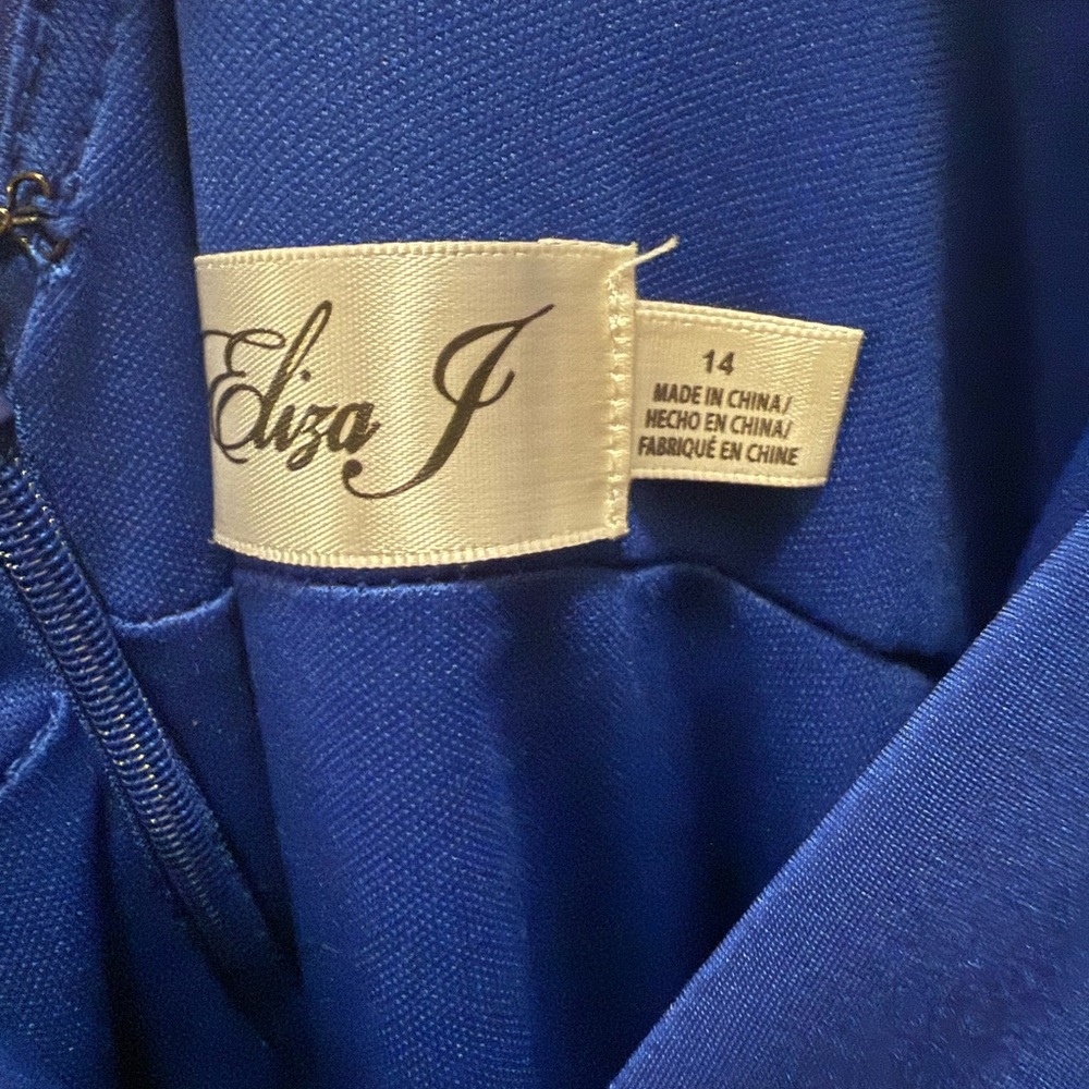 N/A - Picture 11 of 11